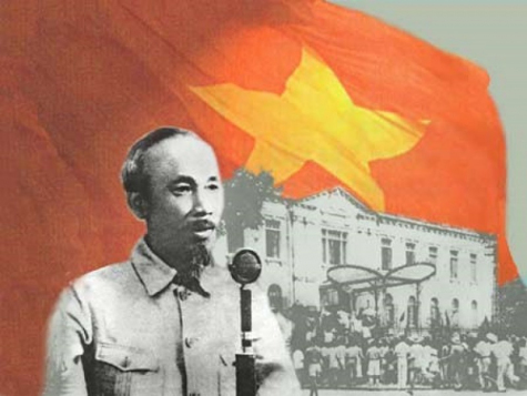 Chủ tịch Hồ Chí Minh đọc bản Tuyên ngôn độc lập tại Quảng trường Ba Đình, ngày 2/9/1945. Ảnh tư liệu