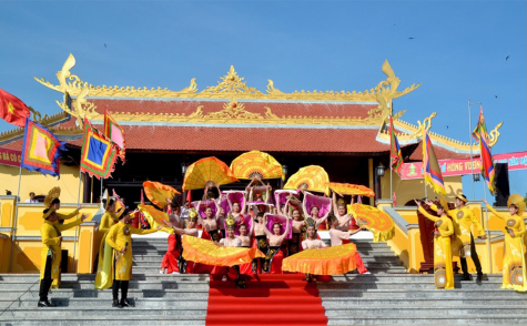 Đền thờ Quốc Tổ Hùng Vương ở Tân Hiệp - Dấu ấn cội nguồn giữa miền Tây Nam bộ