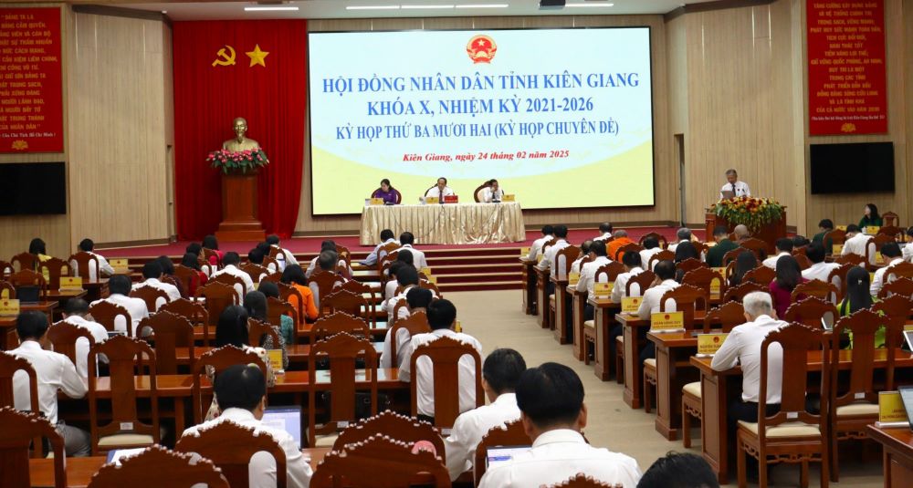 Hội đồng nhân dân tỉnh Kiên Giang tổ chức Kỳ họp thứ 23 (Kỳ họp chuyên đề) nhằm xem xét, thảo luận và quyết định các nội dung quan trọng liên quan đến phát triển kinh tế - xã hội của tỉnh. Ảnh: Sưu tầm.