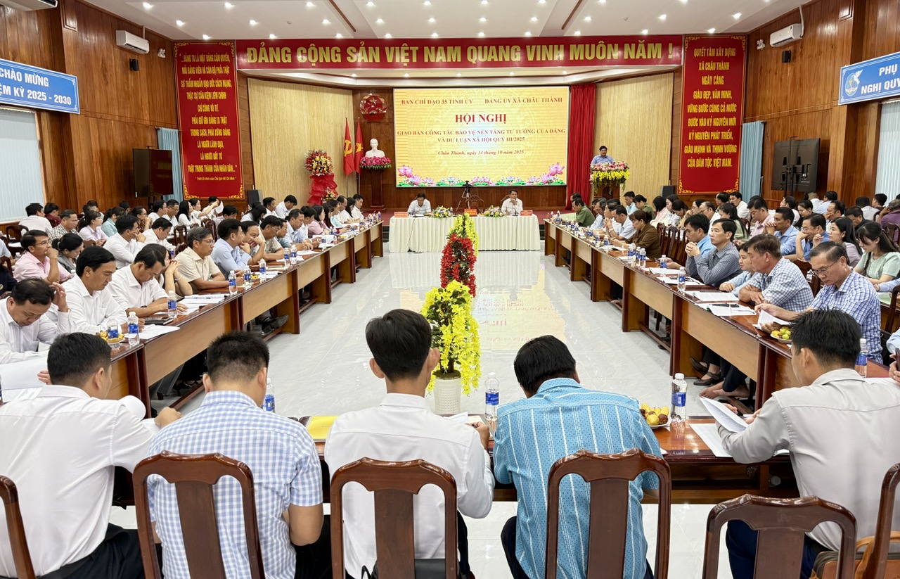 Ban Chỉ đạo 35 Tỉnh uỷ An Giang phối hợp Đảng uỷ xã Châu Thành, tổ chức Hội nghị giao ban công tác bảo vệ nền tảng tư tưởng của Đảng, quý III năm 2025. Ảnh: Mai Tưởng